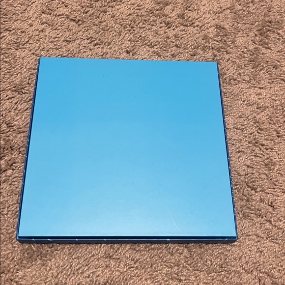 Carnival Cruise-line Blue and Red Travel Set - Picture 9 of 9